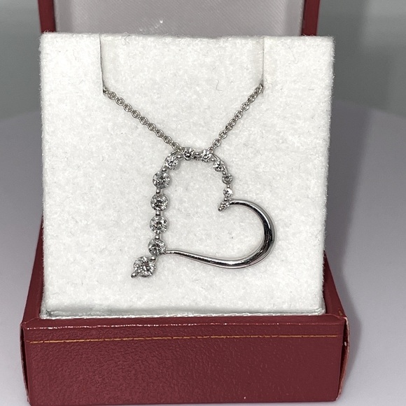 Solid 14K White Gold Modern Natural Diamond Heart Pendant Neck Chain Necklace - Picture 9 of 17